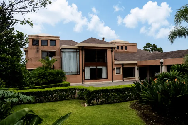 Villa Madeiras – Exclusiva Residencia de Lujo en Condominio Monterán