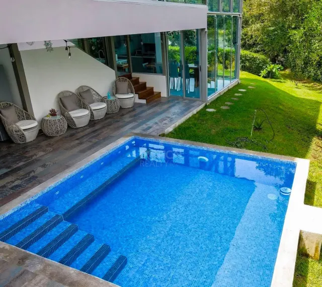 Casa de Lujo de Una Planta en Venta Playa Hermosa, Mistico