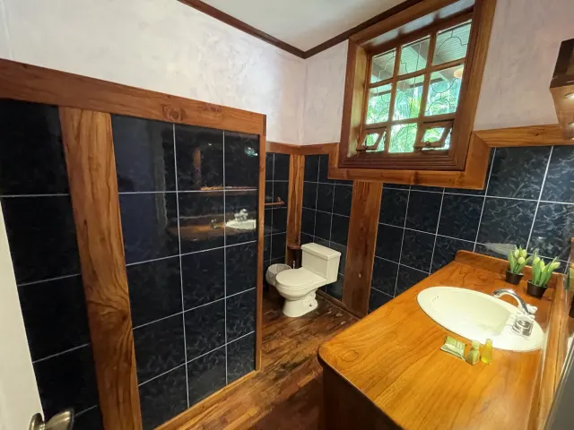 Santa Ana Piedades casa de una planta con 10.763m2