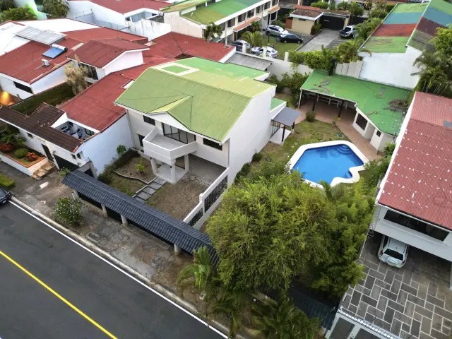 Escazu, Trejos Montealegre house for sale with pool, Escazu (canton), San José