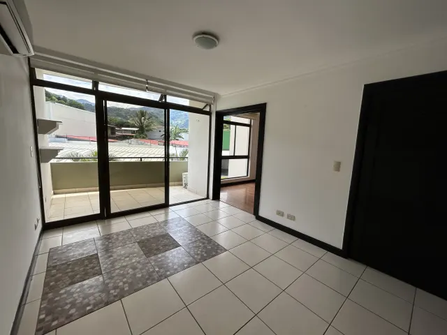 Se Vende Apartamento en Avalon Country Río Oro, Santa Ana