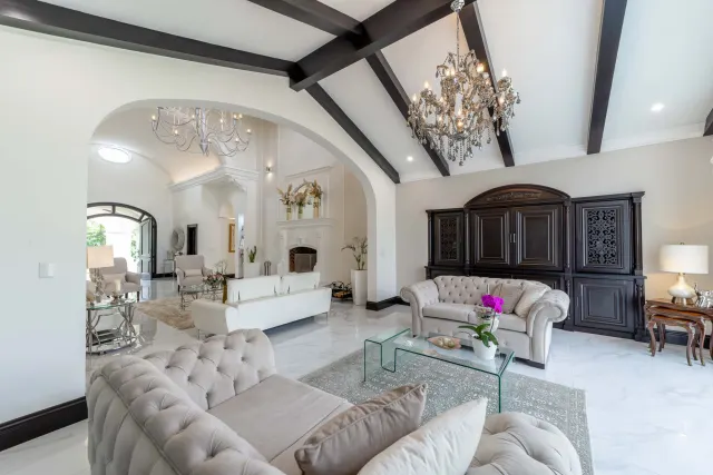 Lujosa casa colonial en venta en la exclusiva comunidad Monteran, Curridabat