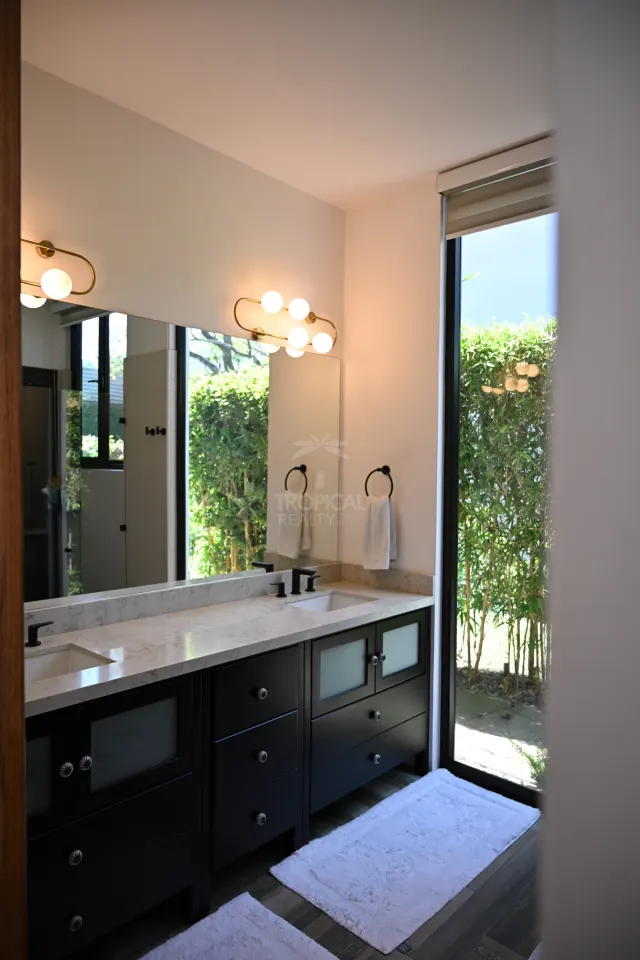 Casa de una planta en Condominio Oro Sol, Río Oro – Santa Ana