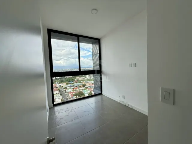 Penthouse moderno en Barrio Escalante – | Vida urbana con vista panorámica
