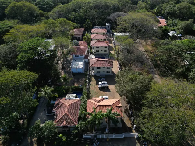 Encantadores Apartamentos en Venta cerca de Playa Hermosa, Guanacaste
