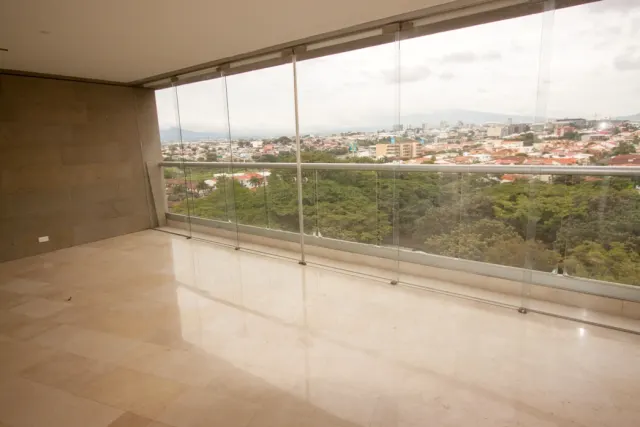 Apartamento venta o alquiler Central Park Escazu