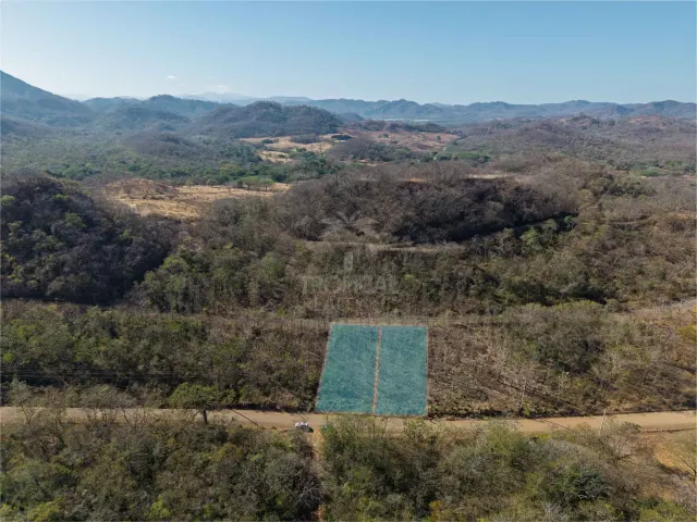 Lotes Residenciales en Venta con Vistas Panorámicas Cerca de Tamarindo