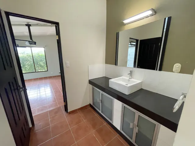 Casa de una planta en venta Hacienda Los Reyes, La Guacima