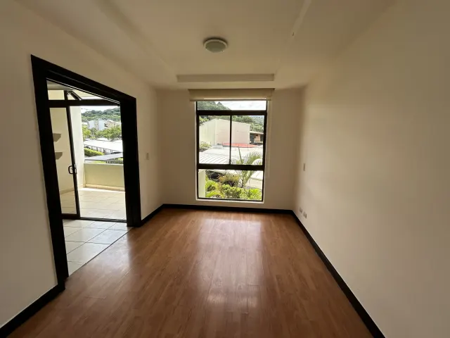 Se Vende Apartamento en Avalon Country Río Oro, Santa Ana