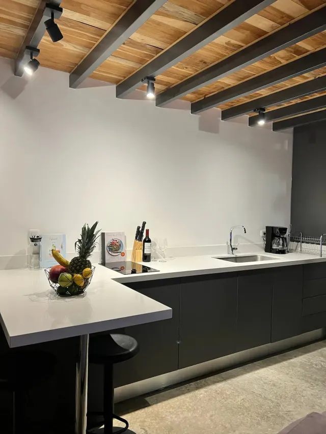 Hermosa casa moderna de 1 habitacion a pasos de la hermosa Playa Malpais