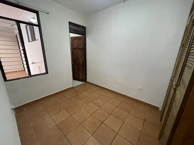 Casa de una planta en venta Ciudad Colon