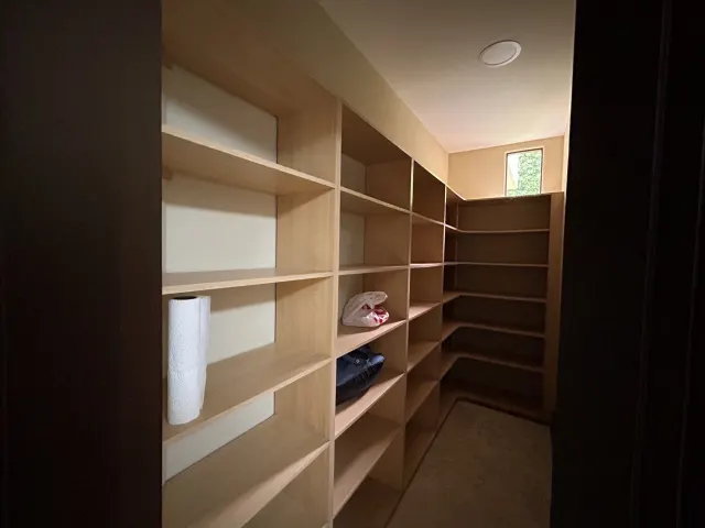 Se vende amplia casa en Condominio Villa Real