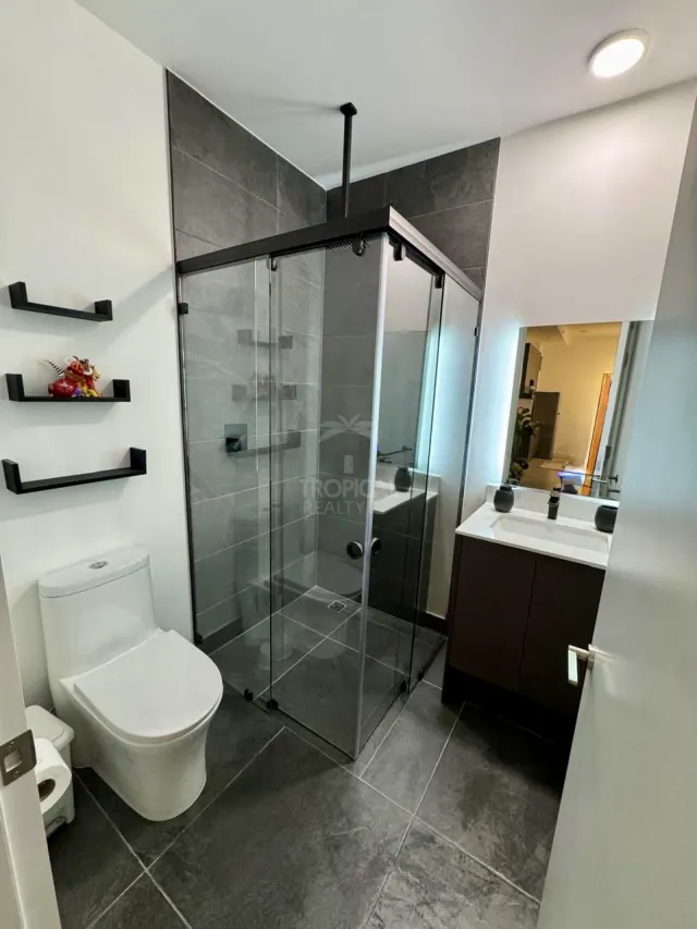 Penthouse moderno en Barrio Escalante – | Vida urbana con vista panorámica