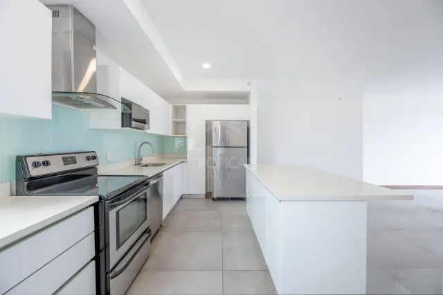Penthouse de Lujo con Vista Panorámica en Nunciatura – Elegancia, Ubicación y Confort