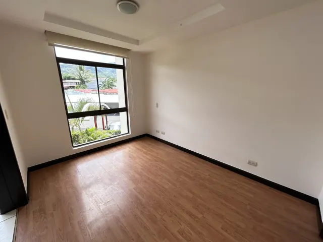 Se Vende Apartamento en Avalon Country Río Oro, Santa Ana