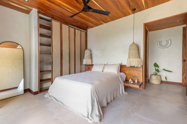 Casa de Lujo con Vista al Océano en Venta – Malpaís, Santa Teresa