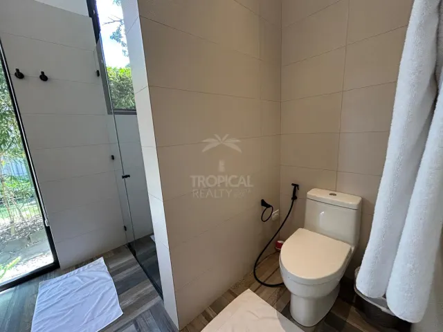 Casa de una planta en Condominio Oro Sol, Río Oro – Santa Ana