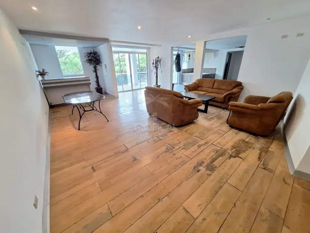 Apartamento amueblado en alquiler Escazú