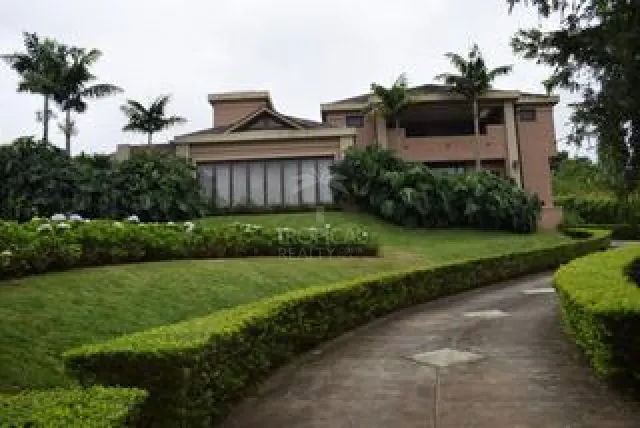 Villa Madeiras – Exclusiva Residencia de Lujo en Condominio Monterán