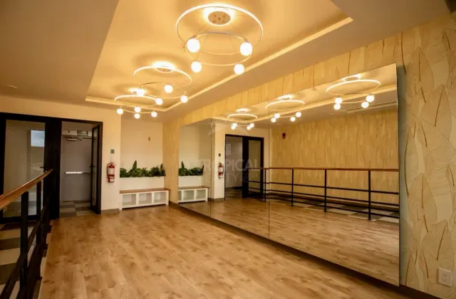 Penthouse moderno en Barrio Escalante – | Vida urbana con vista panorámica