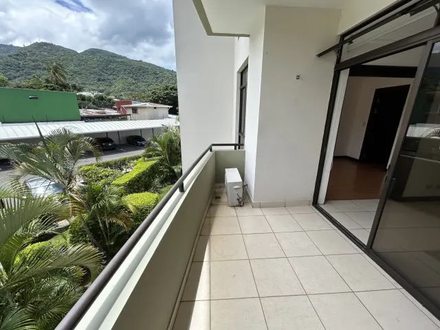 Se Vende Apartamento en Avalon Country Río Oro, Santa Ana