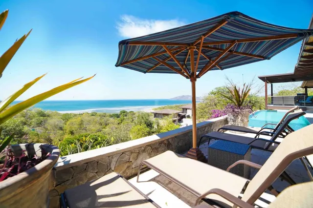 Casa de playa en venta Tamarindo, El Tesoro de Tamarindo