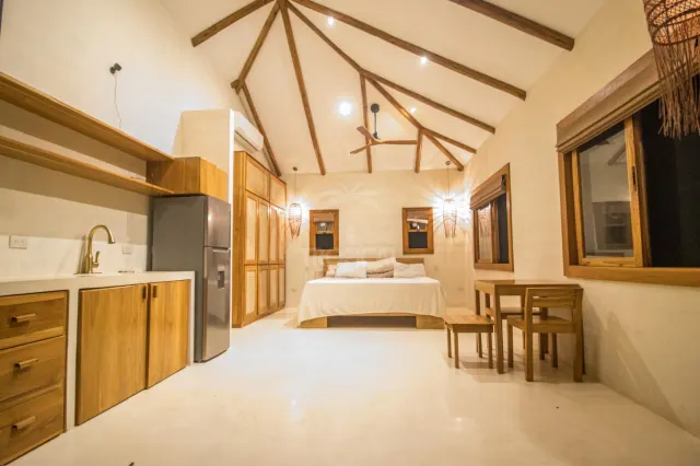 Terreno de uso mixto con vista al mar en Mal País, Costa Rica, con 75% de construcción permitida, $629,000