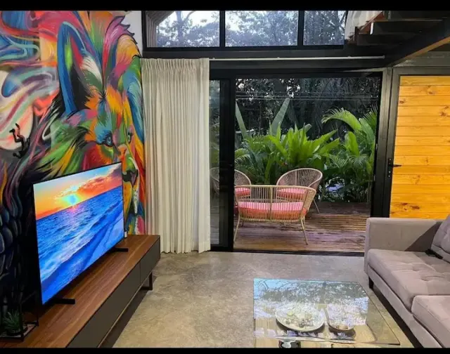 Hermosa casa moderna de 1 habitacion a pasos de la hermosa Playa Malpais