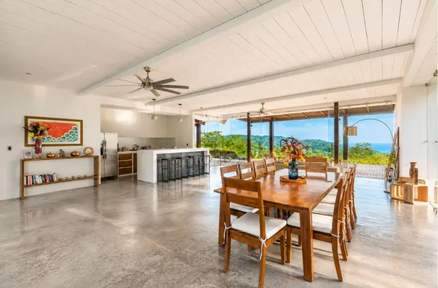 Casa de Lujo con Vista al Mar en Venta en Hacienda Okhra, Santa Teresa
