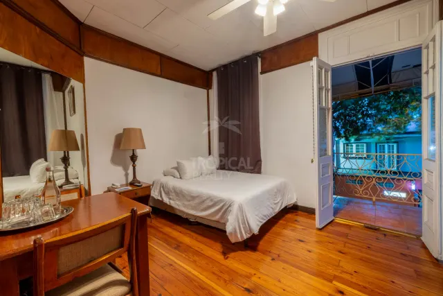 Hotel Boutique en Venta en Barrio Amón – Propiedad Histórica con Alto Potencial de Desarrollo