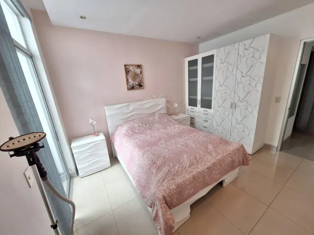 Apartamento amueblado en alquiler Escazú