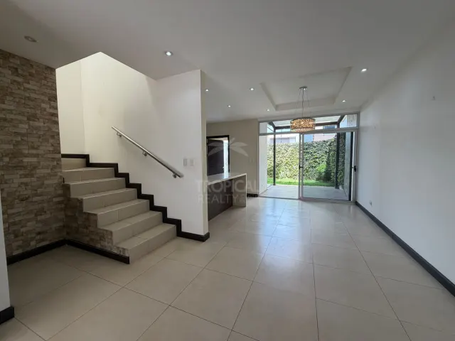 Contemporary Townhome for Sale in Pozos de Santa Ana – Comfort, Location & Great Value