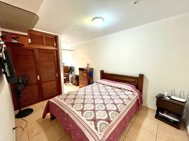Rohrmoser Roma, Pavas casa en venta con apartamentos