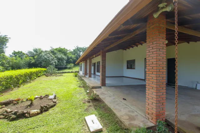 Casa en venta Santa Ana Piedades 2650m2