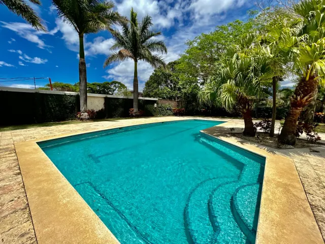 Encantadora Casa en Condominio en Lindora, Santa Ana