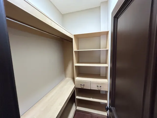 Se vende amplia casa en Condominio Villa Real