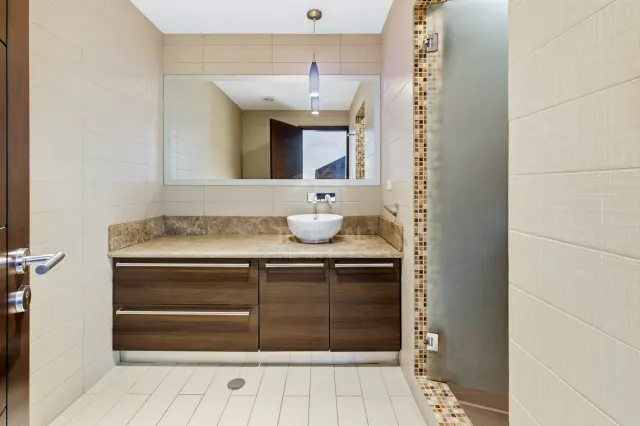 Residencia Contemporánea de Lujo en Venta en Piedades de Santa Ana con Vistas Espectaculares al Valle