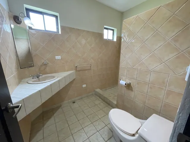 Casa de una planta en venta Hacienda Los Reyes, La Guacima