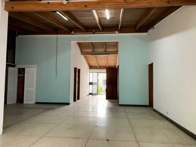 Casa en venta Sabana sur, ideal para oficinas o apartamentos