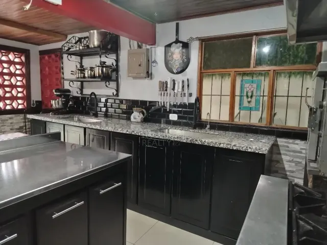Propiedad con 2 Casas y Vistas a las Montañas – Excelente Potencial para Airbnb, Hospedaje o Retiro Vacacional