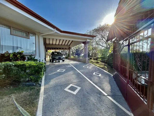 Casa en venta en Hacienda Los Reyes