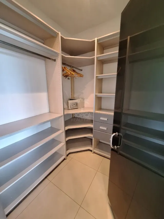 Apartamento amueblado en alquiler Escazú