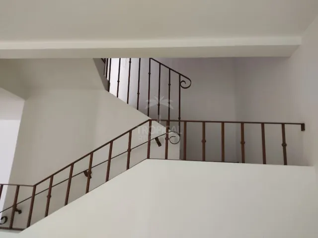 Casa Independiente en Venta en Rohrmoser con 4 Habitaciones