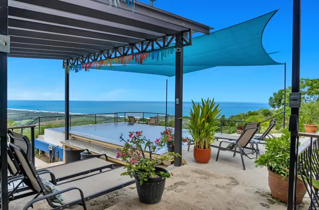 Playa Hermosa Jaco casa en venta