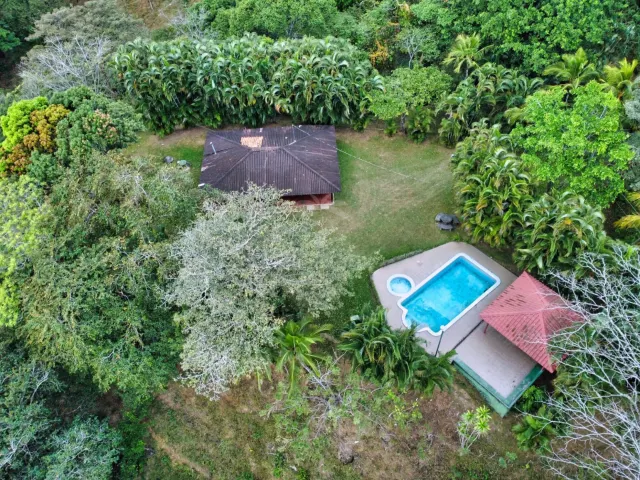 Finca en Venta en Turrúcares – Con Río, Piscinas y Alto Potencial Ecoturístico