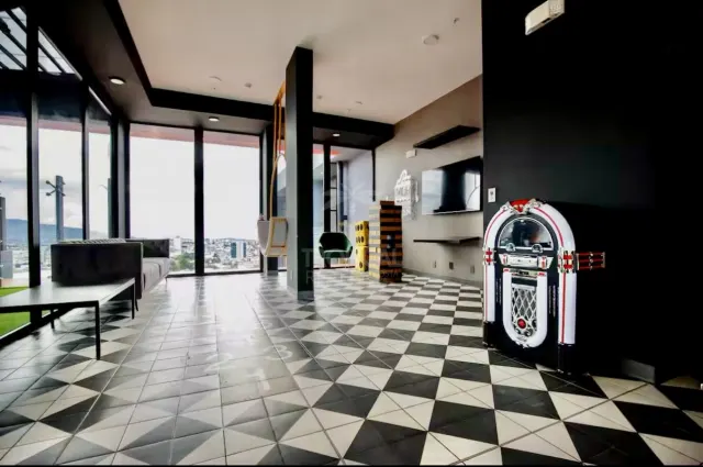 Penthouse moderno en Barrio Escalante – | Vida urbana con vista panorámica