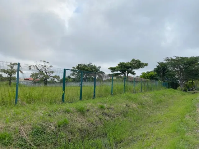 Lote para desarrollo en venta Santa Ana media densidad