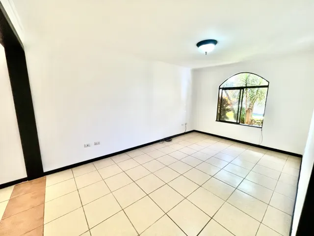 Casa en venta Belen en Condominio