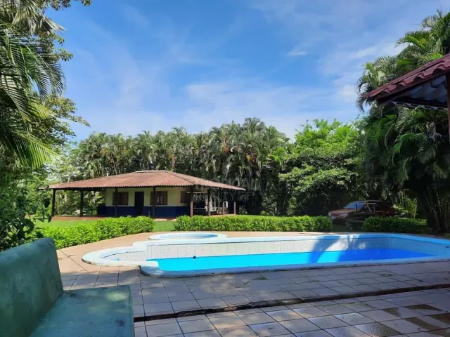 Finca en Venta en Turrúcares – Con Río, Piscinas y Alto Potencial Ecoturístico