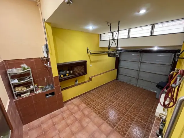 Rohrmoser Roma, Pavas casa en venta con apartamentos